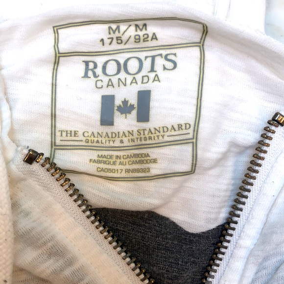 Vintage white Roots Canada zip-up hoodie. - Picture 3 of 3